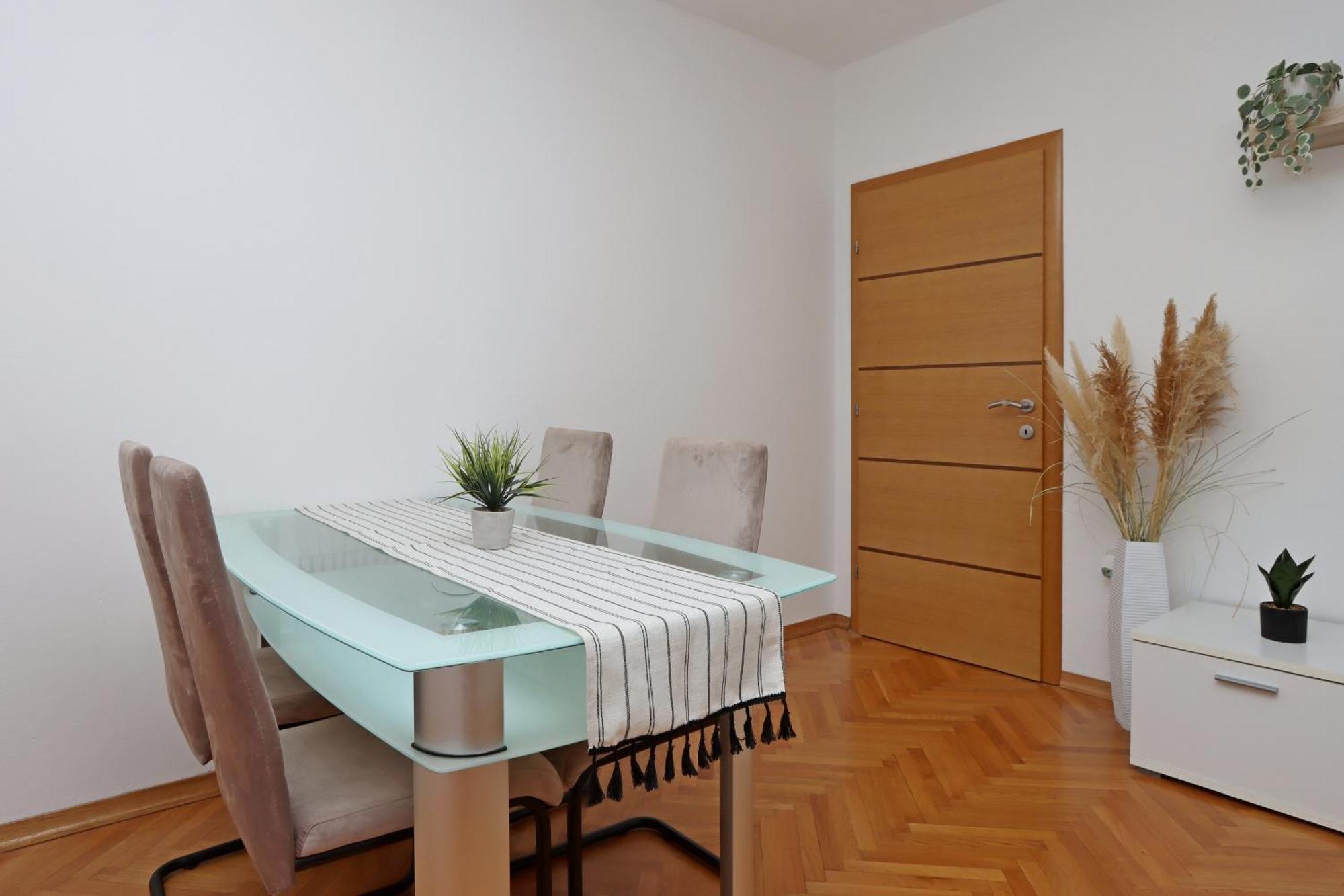 Seaside Apartments With A Swimming Pool Pag - 6412 Pag Town Zimmer foto